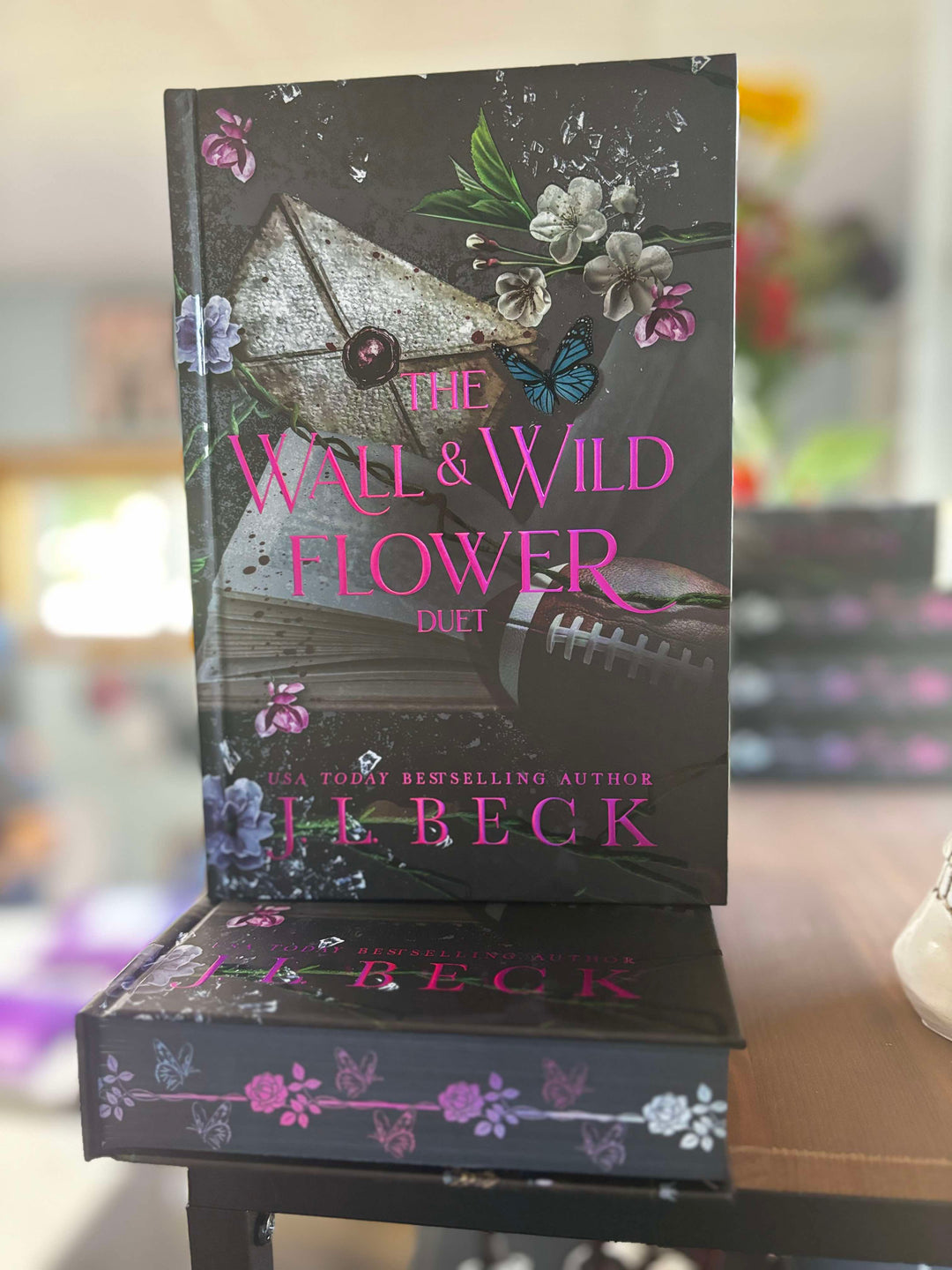 The Wallflower & Wild Flower Complete Duet (Special Edition Hardback)