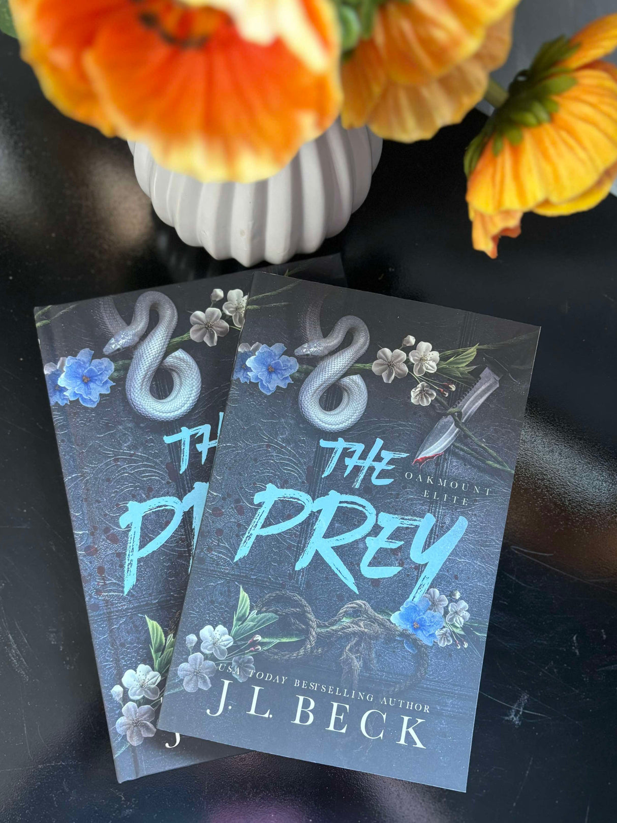 The Prey (Oakmount Elite #3)